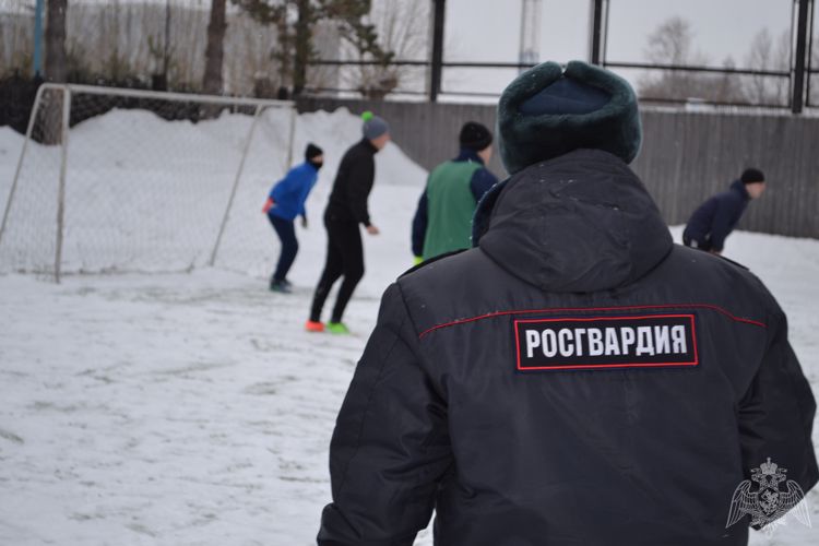 В Омске в преддверии Дня защитника Отечества состоялись соревнования по мини-футболу среди коллективов подразделений омской Росгвардии