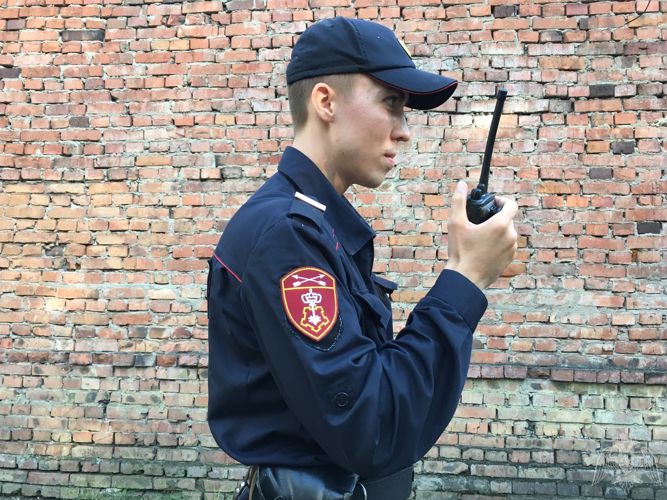 В Омске сотрудники Росгвардии предотвратили кражу автомобиля из гаражного кооператива