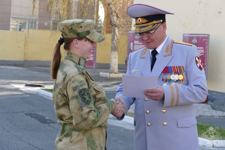 Накануне Дня Победы в Управлении Росгвардии по Омской области состоялось  торжественное вручение наград личному составу