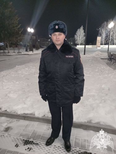 Офицер Росгвардии пресек противоправные действия нетрезвого гражданина в Омской области 