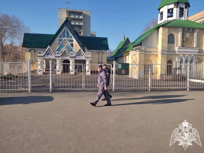 Омские росгвардейцы обеспечили правопорядок во время Пасхальных служб