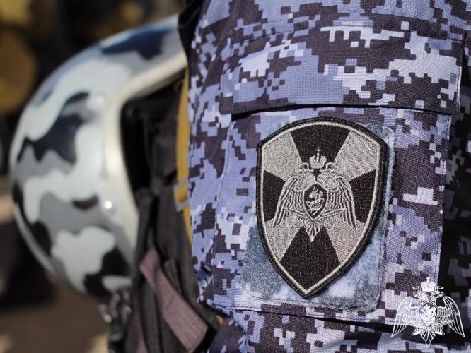 Росгвардейцы предотвратили проникновение в охраняемую аптеку Омской области