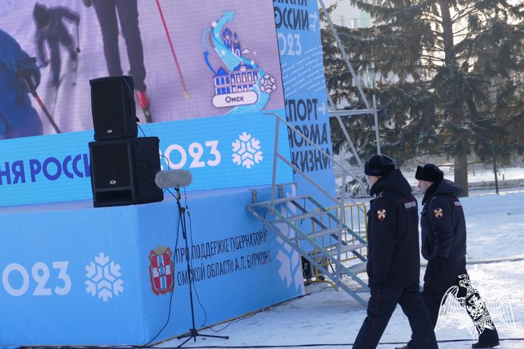В Омске росгвардейцы приняли участие во всероссийском лыжном забеге  «Лыжня России — 2023»