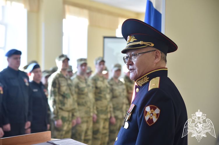 В Управлении Росгвардии по Омской области состоялось праздничное мероприятие, приуроченное Дню образования омского СОБР