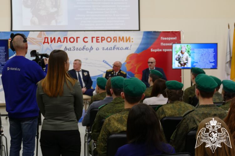 Ветеран вневедомственной охраны Росгвардии принял участие в проекте «Диалог с Героями»