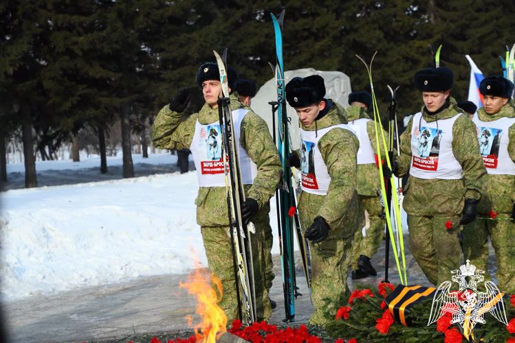 В памятном лыжном забеге «Марш-бросок» приняли участие военнослужащие Росгвардии