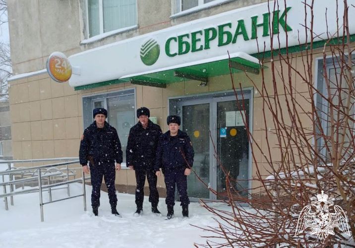 Росгвардейцы помогли потерявшемуся мужчине вернуться домой в Омской области