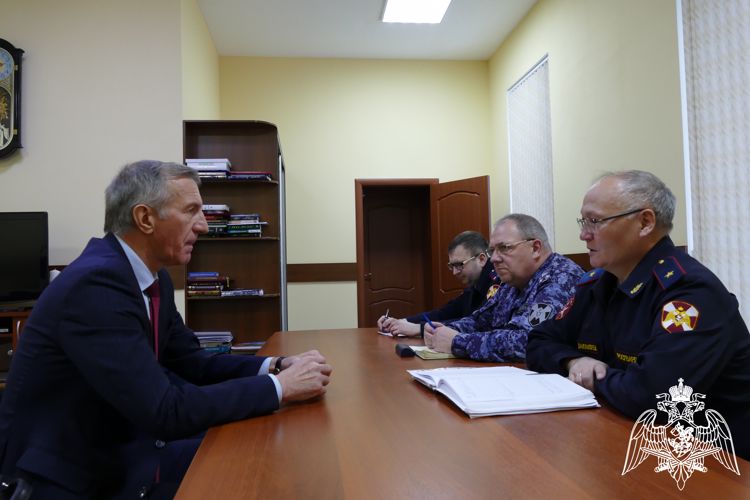 В Управлении Росгвардии по Омской области состоялась рабочая встреча с  руководством филиала ПАО «Газпром» 