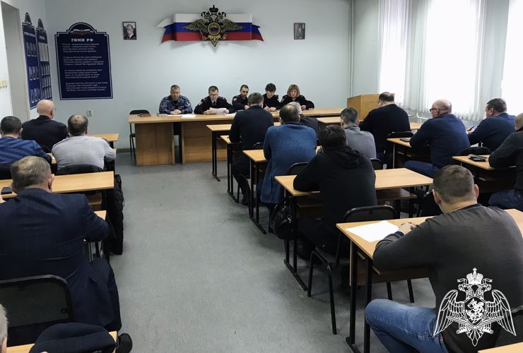 Сотрудники Росгвардии провели семинар-совещание по вопросам безопасности объектов ТЭК в Омской области