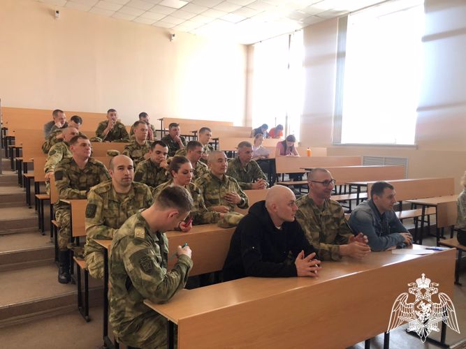 В Омске росгвардейцы приняли участие во всероссийской просветительско-патриотической акции «Диктант Победы»