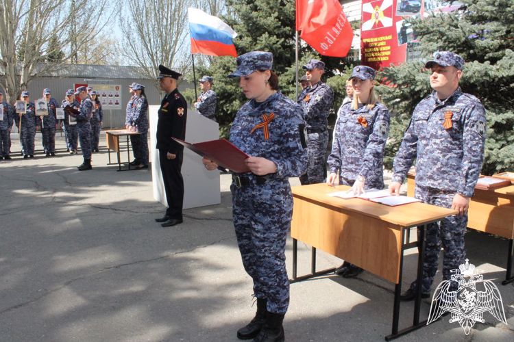 В Управлении вневедомственной охраны Росгвардии по Омской области сотрудники ведомства приняли присягу