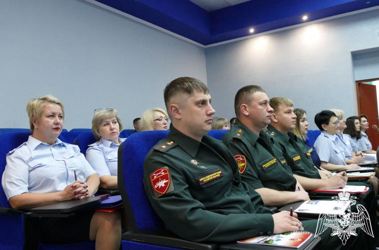Учебно-методический сбор с руководителями финансово-экономических подразделений Сибирского округа Росгвардии завершился в Омске