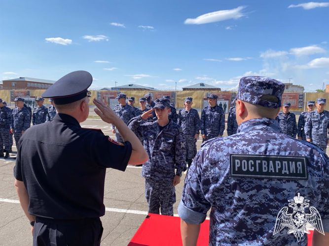 В омском центре подготовки личного состава Сибирского округа Росгвардии состоялся очередной выпуск сотрудников вневедомственной охраны