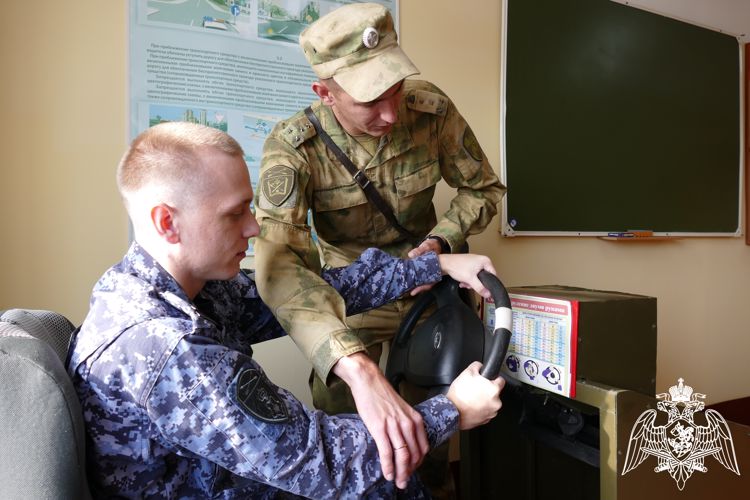 В Омском центре подготовки личного состава Сибирского округа Росгвардии состоялся выпуск курсантов – водителей вневедомственной охраны
