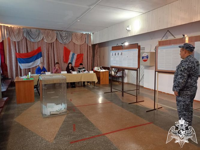Росгвардейцы обеспечили безопасность проведения выборов в Омской области 