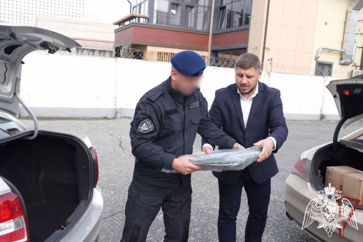 Омское предприятие передало спецподразделениям Росгвардии оборудование для выполнения служебно-боевых задач