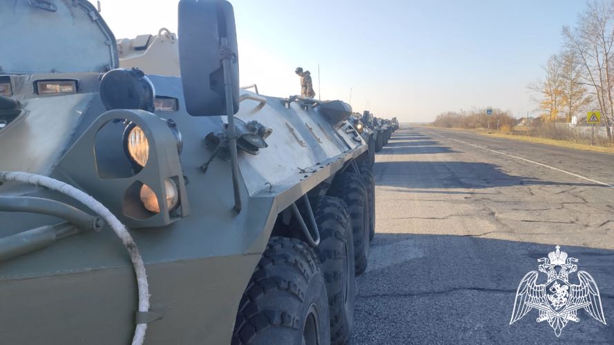 В омском центре подготовки личного состава Росгвардии состоялся 150-километровый марш на БТР