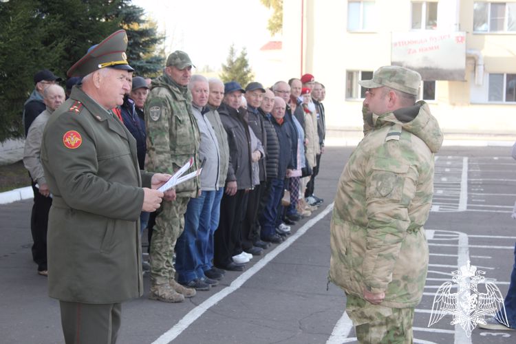 В омской воинской части Росгвардии прошел турнир по стрельбе, посвящённый 143 годовщине со дня рождения Героя Советского Союза Д.М. Карбышева