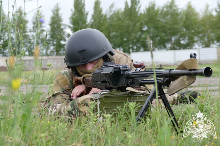 Омский ОМОН отмечает профессиональный праздник