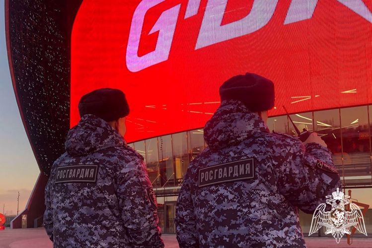 Сотрудники Росгвардии обеспечили безопасность матча КХЛ в Омске