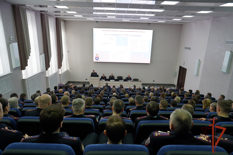 Начальник Управления Росгвардии по Омской области принял участие в совещании Омской академии МВД России