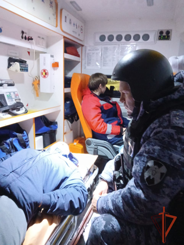  Росгвардейцы более 20 раз выезжали на помощь омским медикам в период новогодних праздников