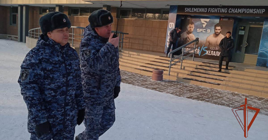 Сотрудники  Росгвардии обеспечивают общественный порядок во время проведения массовых и спортивных мероприятий в Омской области 