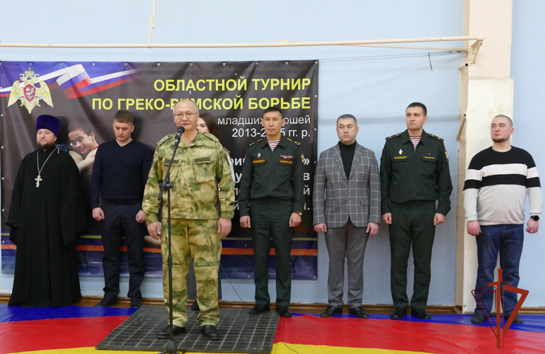 Начальник Управления Росгвардии по Омской области принял участие в церемонии открытия областного турнира по греко-римской борьбе