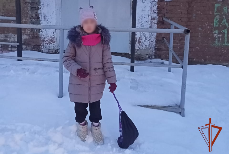 Росгвардейцы нашли и вернули родителям потерявшуюся 8-летнюю дочь в Омской области