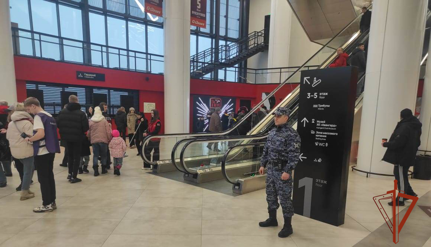 Росгвардейцы обеспечили безопасность двух матчей КХЛ в Омске