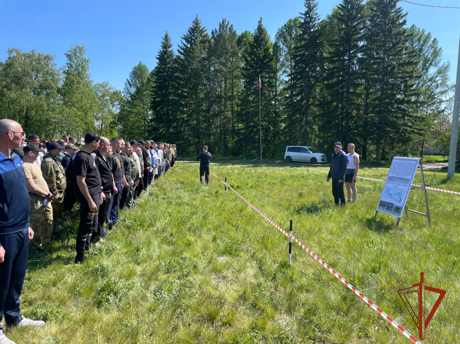 Военнослужащие Омской воинской части совершили марш бросок