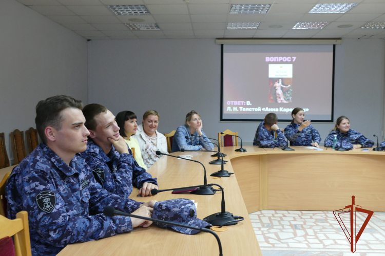 В Омске росгвардейцы приняли участие в интерактивной лекции «Семейные ценности»