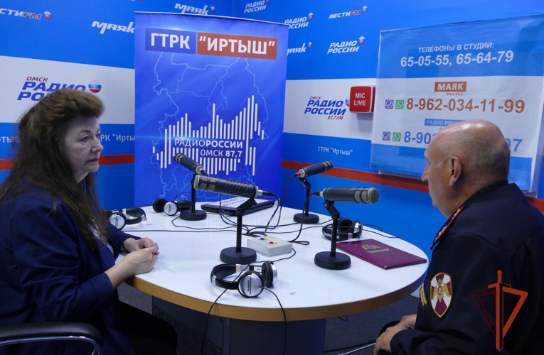 Руководитель центра лицензионно-разрешительной работы Росгвардии стал гостем радиопрограммы на ГТРК «Иртыш» в Омске