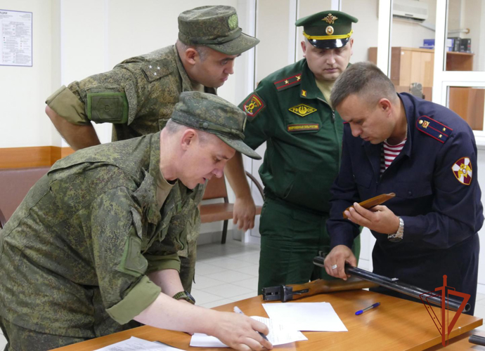В Омске состоялась передача гражданского оружия для нужд Министерства обороны РФ