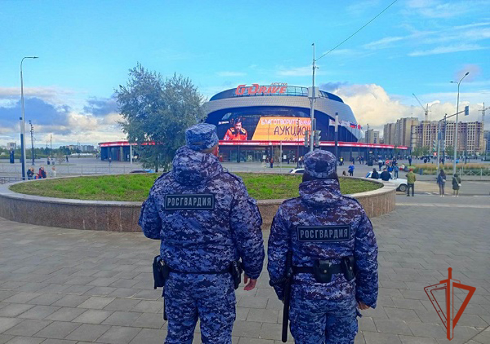 Росгвардия обеспечила правопорядок на матчах КХЛ в Омске