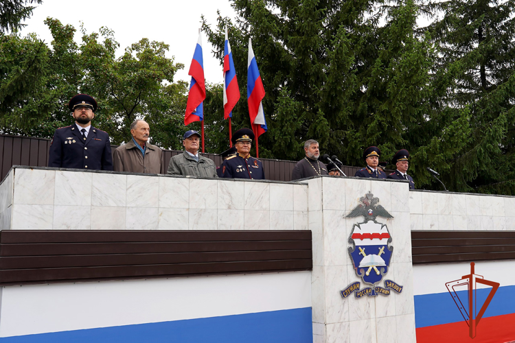 Начальник Управления Росгвардии по Омской области принял участие в торжественном мероприятии, посвященном Дню знаний