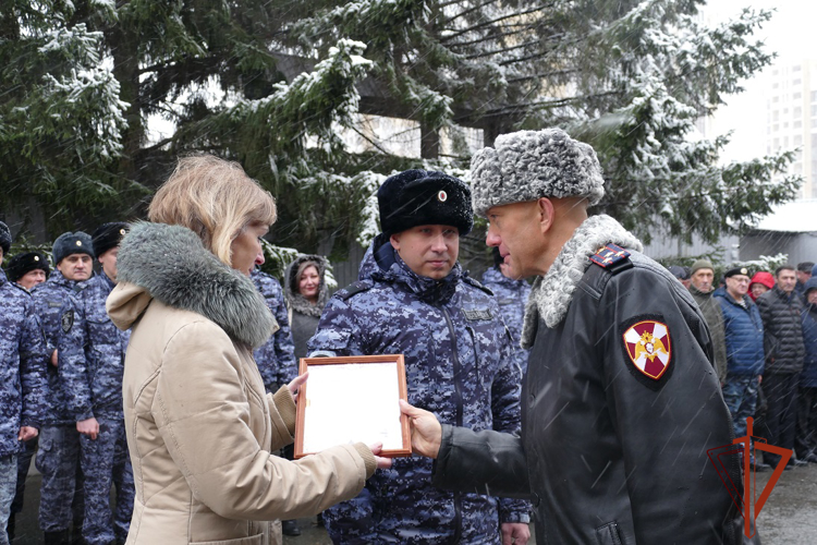 В Управлении вневедомственной охраны Росгвардии по Омской области прошло торжественное мероприятие 