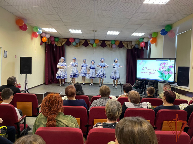 Росгвардия в Омске организовала и провела мероприятия, посвященные Дню матери
