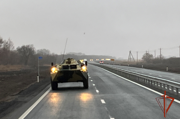 В центре подготовки личного состава Сибирского округа Росгвардии состоялся выпуск курсантов-водителей БТР 