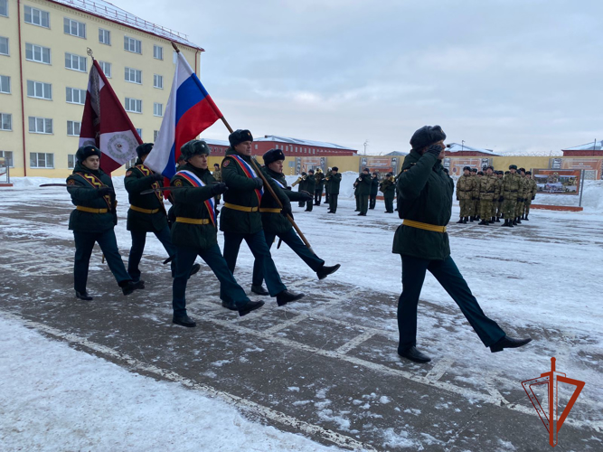 Военнослужащие Росгвардии по призыву приняли присягу в Омске