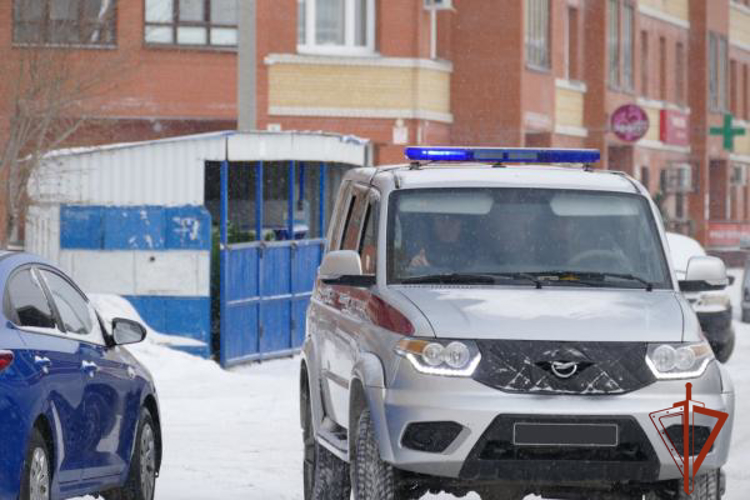 Сотрудники Росгвардии пресекли опасное движение автомобиля под управлением нетрезвого водителя в Омске