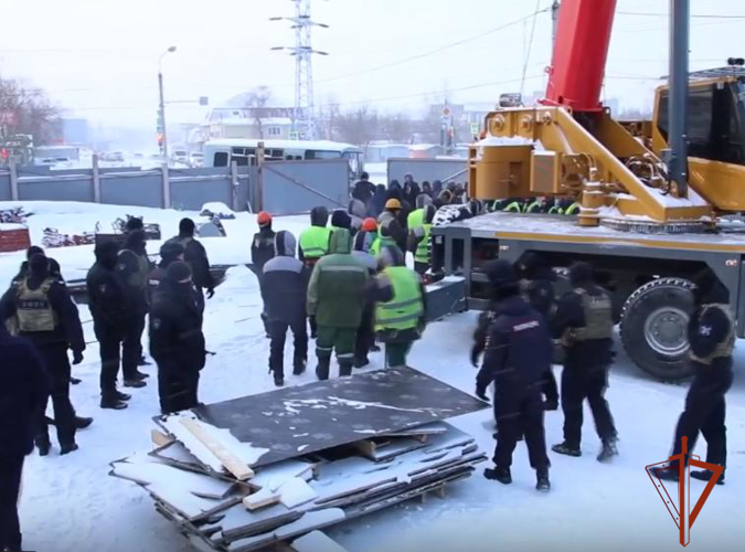 При содействии сотрудников ОМОН Росгвардии в Омской области выявлено 230 нарушений миграционного законодательства