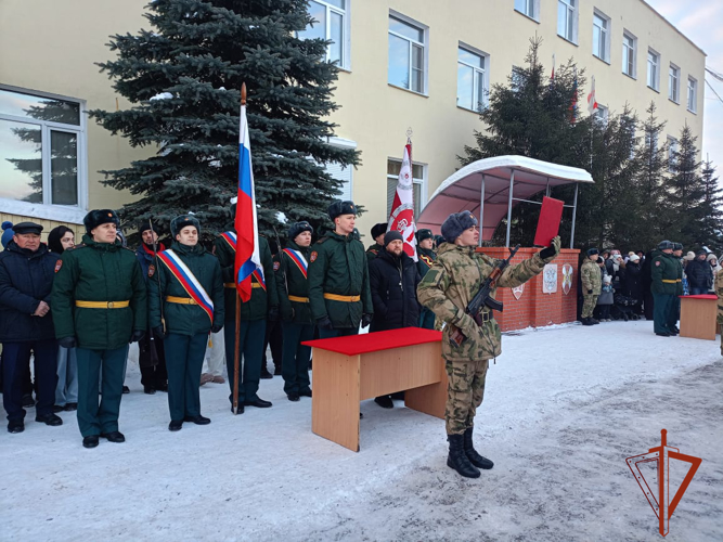 Торжественная церемония  приведения к Военной присяге состоялась в Омской воинской части  Росгвардии