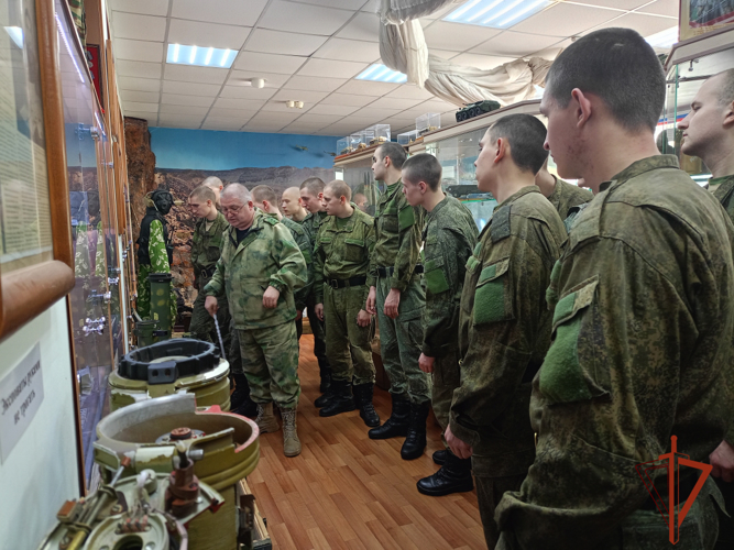 В Омске военнослужащие  воинской части Росгвардии  посетили музей «Ветеранов  Афганистана и локальных конфликтов»
