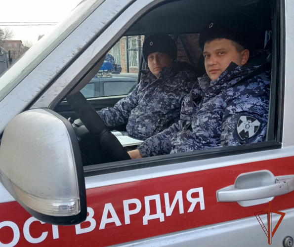 Росгвардейцы спасли мужчину от необдуманного поступка в Омске