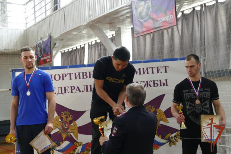 В Омске завершился чемпионат Сибирского округа Росгвардии по комплексному единоборству