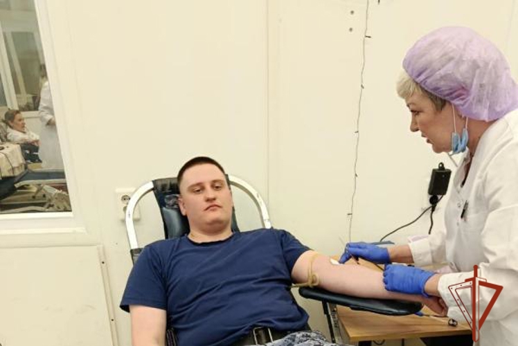 Росгвардейцы приняли участие в благотворительной акции в Омске
