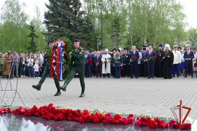 В День Победы начальник Управления Росгвардии по Омской области принял участие в патриотических мероприятиях