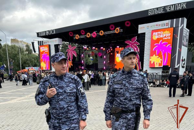 Росгвардейцы обеспечили правопорядок на массовых мероприятиях в Омске