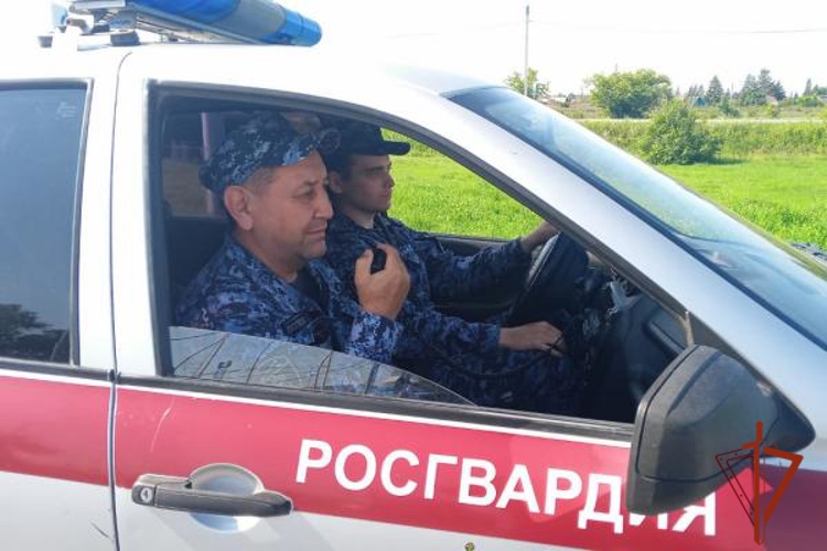 Cотрудники Росгвардии предотвратили возгорание в почтовом отделении Омска